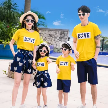 Vara cu Familia pe Plaja Costume de Potrivire Mamă-Fiică, Tată și Fiu, de Potrivire de Bumbac T-shirt și pantaloni Scurți de Vacanță de Potrivire a Două Utilaje